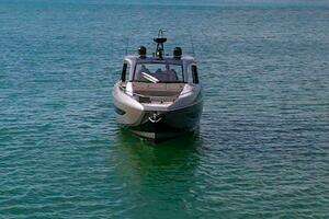 2022 Azimut Verve 47 thumbnail 22