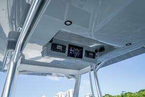 2025 Billfish 39 Center Console w/Tower thumbnail 110