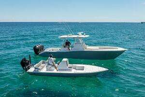 2025 Billfish 39 Center Console w/Tower thumbnail 18