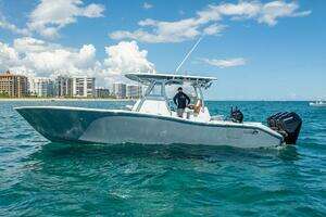 2025 Billfish 39 Center Console w/Tower thumbnail 1