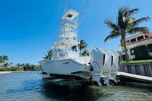 2015 Billfish 39 Custom CC thumbnail 12