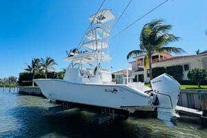 2015 Billfish 39 Custom CC thumbnail 9