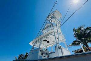 2015 Billfish 39 Custom CC thumbnail 30