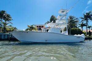 2015 Billfish 39 Custom CC thumbnail 1