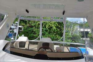 1998 Sea Ray 480 Sedan Bridge thumbnail 30
