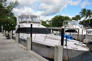 1998 Sea Ray 480 Sedan Bridge thumbnail 1