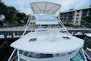 2003 Tiara Yachts 3800 Open thumbnail 32
