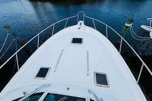 2003 Tiara Yachts 3800 Open thumbnail 29