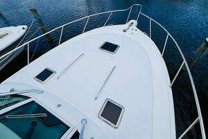 2003 Tiara Yachts 3800 Open thumbnail 28