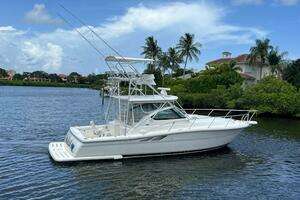 2003 Tiara Yachts 3800 Open thumbnail 16