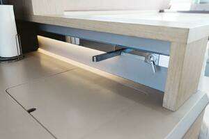 2015 Beneteau Monte Carlo 5 thumbnail 42