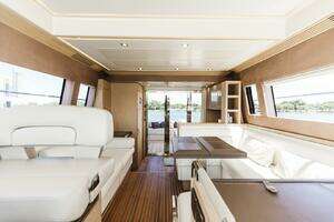 2015 Beneteau Monte Carlo 5 thumbnail 39