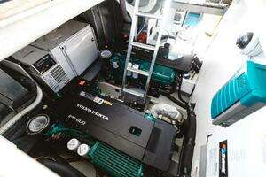 2015 Beneteau Monte Carlo 5 thumbnail 51