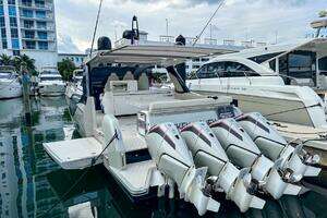 2023 Azimut Verve 47 thumbnail 1