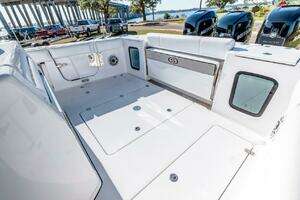 2022 Sportsman Open 352 Center Console thumbnail 23