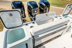 2022 Sportsman Open 352 Center Console thumbnail 46
