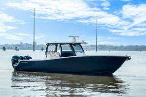 2022 Sportsman Open 352 Center Console thumbnail 7