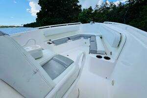 2012 Everglades 295 Center Console thumbnail 13