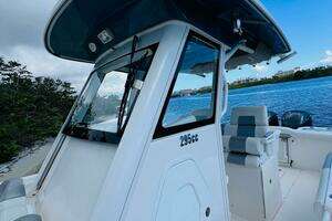 2012 Everglades 295 Center Console thumbnail 19