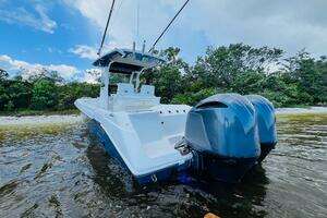 2012 Everglades 295 Center Console thumbnail 9