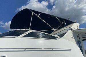 2000 Carver 396 Motor Yacht thumbnail 11