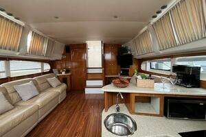 2000 Carver 396 Motor Yacht thumbnail 20