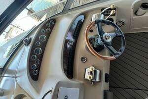 2002 Sea Ray 340 Sundancer thumbnail 18