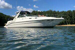 2002 Sea Ray 340 Sundancer thumbnail 1