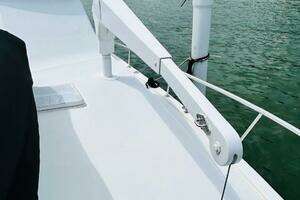 1988 Bertram 54' thumbnail 36