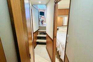 1988 Bertram 54' thumbnail 29