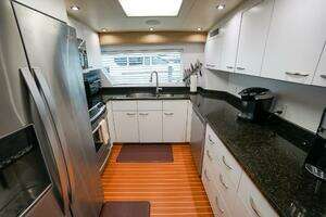 1989 Hatteras 80 Cockpit Motor Yacht thumbnail 48