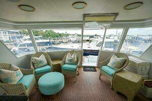 1989 Hatteras 80 Cockpit Motor Yacht thumbnail 31
