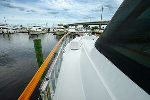 1989 Hatteras 80 Cockpit Motor Yacht thumbnail 7