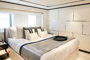 2025 Majesty Yachts 120 thumbnail 47