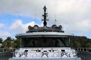 2025 Majesty Yachts 120 thumbnail 17