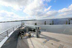 2025 Majesty Yachts 120 thumbnail 13
