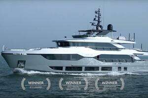 2025 Majesty Yachts 120 thumbnail 10