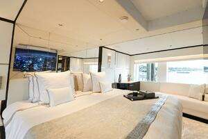 2025 Majesty Yachts 120 thumbnail 70