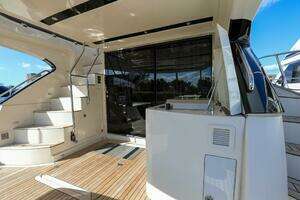 2016 Marquis 660 Sport Yacht thumbnail 42