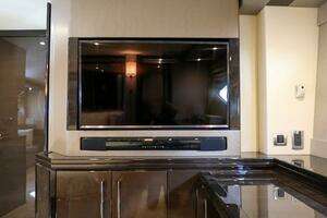 2016 Marquis 660 Sport Yacht thumbnail 82