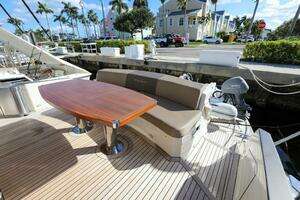 2016 Marquis 660 Sport Yacht thumbnail 34