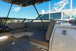 2016 Marquis 660 Sport Yacht thumbnail 24
