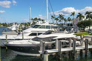 2016 Marquis 660 Sport Yacht thumbnail 8