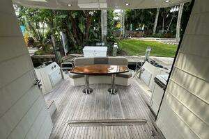 2017 Marquis 500 Sport Yacht thumbnail 26