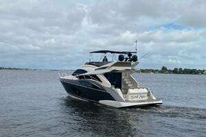 2017 Marquis 500 Sport Yacht thumbnail 5