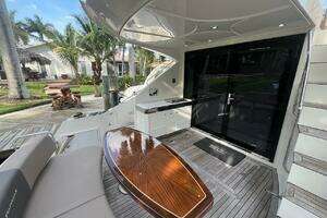 2017 Marquis 500 Sport Yacht thumbnail 24
