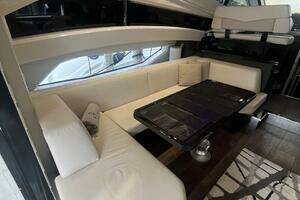 2017 Marquis 500 Sport Yacht thumbnail 32