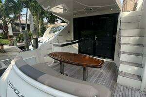2017 Marquis 500 Sport Yacht thumbnail 22