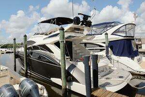 2017 Marquis 500 Sport Yacht thumbnail 8