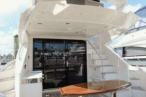 2017 Marquis 500 Sport Yacht thumbnail 11